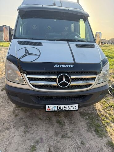 мерседес т 1: Жеңил жүк ташуучу унаа, Mercedes-Benz, Стандарт, 3 т, Колдонулган