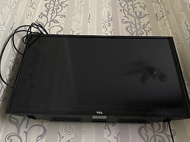 Телевизор TCL, диагональ 32–40". Плоская LED‑панель, тонкая рамка