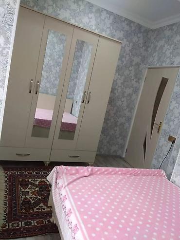divan rengleri: Xaçmaz şəhərinin tam mərkəzində yerləşən yeni tikili binanın 6 — 7