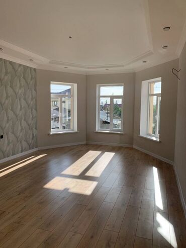 Продажа домов: Коттедж, 220 м², 5 комнат, Агентство недвижимости, Дизайнерский ремонт — 11