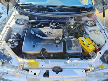 VAZ (LADA): LADA 2112 (VAZ 2112) – gümüşü rəngdə, 5 qapılı hetçbek — 9