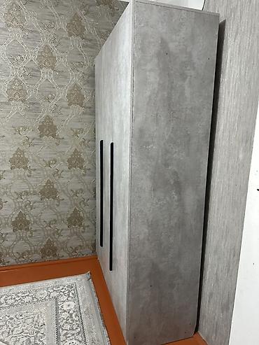 шкаф офисной: Трёхдверный шкаф-купе/распашной в современном стиле, цвет «бетон — 1