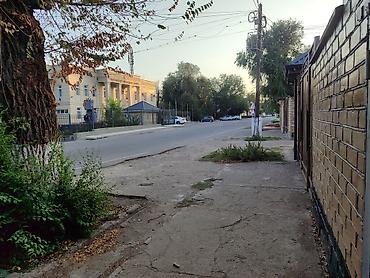 дома на иссык куле: Продаётся уютный дом в самом центре Ташкумыра — заезжай и живи! Ищете — 2