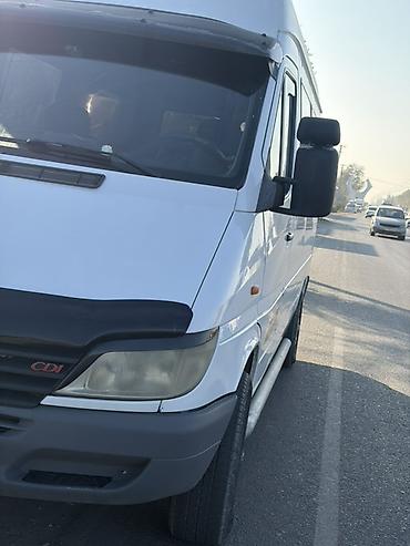 дверные карты на спринтер: Mercedes-Benz Спринтер: 2000 г., 2.2 л, Механика, Дизель, Фургон — 7