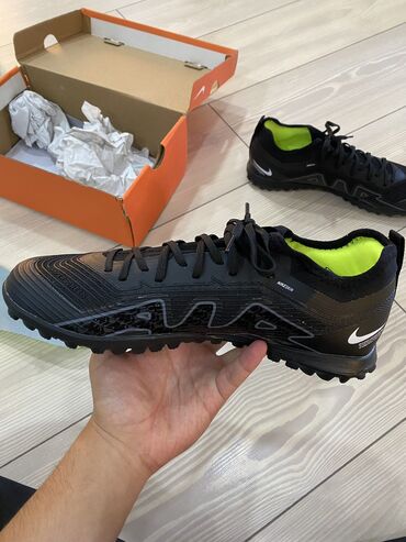 Кроссовки и спортивная обувь: Мужские кроссовки, 43, Nike, Новый, цвет - Черный, Самовывоз