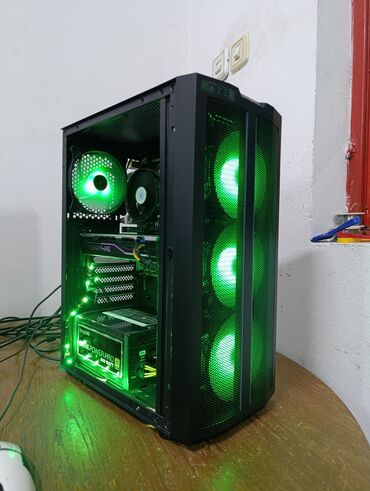 Desktop računari i radne stanice: Na prodaju racunar cena 380e I5 6500 Rx580 8gb 16gb ddr4 550w 500gb