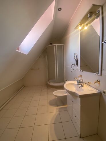 Долгосрочная аренда домов: 400 м², 7 комнат, Утепленный, Бронированные двери, Видеонаблюдение — 21