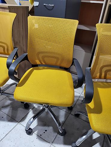 Ofis və oyun kresloları: İşlənmiş, Təkərli, Qolları tənzimlənmir, Parça — 8