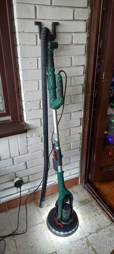 Ostali molersko građevinski alati i oprema: Na prodaju polovna žirafa Parkside PWDS 920 D4 sa rotirajućom okruglom na lalafo.rs — 2 Ostali molersko građevinski alati i oprema: Na prodaju polovna žirafa Parkside PWDS 920 D4 sa rotirajućom okruglom — 2