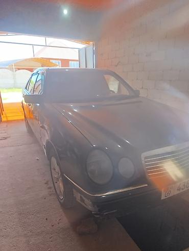 унаа бишкек авторынок: Mercedes-Benz E-Class: 1996 г., 2.8 л, Кол менен иштөөчү, Бензин, Седан — 2