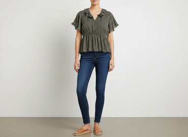 bluzki wizytowe plus size: Women's blouse, size XS