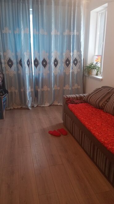 квартира студия с панорамными окнами: Студия, Без подселения, С мебелью частично