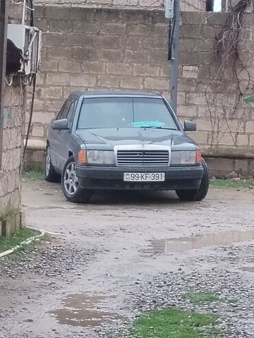 mercedes qiymətləri: Mercedes-Benz 190: 1.8 l | 1990 il Sedan