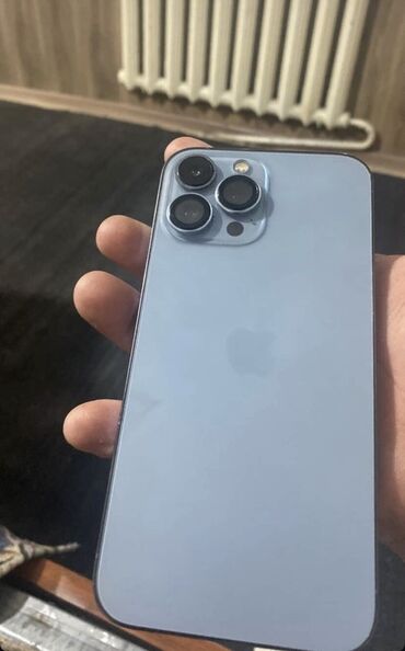продаётся ноутбук запечатанный абсолютно новый привозной из америки: IPhone 13 Pro, Sierra Blue, 82 %