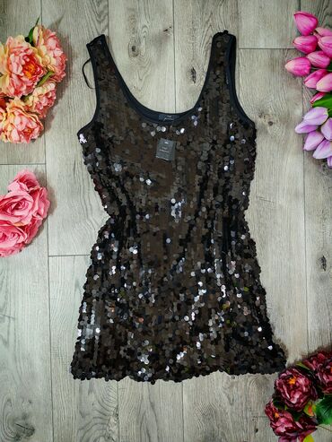 crop top c a: Marks & Spencer, XL (EU 42), Jednobojni, bоја - Crna