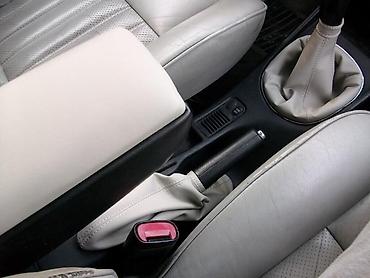 nalepnice za branike: KOŽICA MENJAČA I RUČ I GRATIS ZA ALFA ROMEO 147 OD 2000. DO 2010. GOD — 4