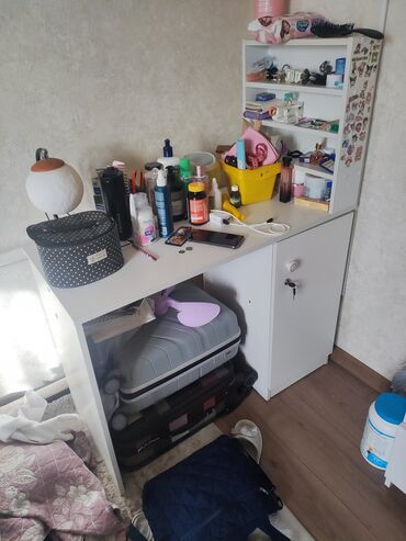 туалетный столик белый: Даараткана үчүн үстөл, Колдонулган, Шкаф менен, түсү - Ак, ЛДСП
