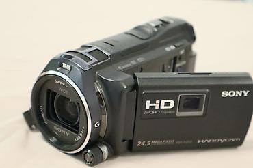 фото 3 на 4: Видеокамера Sony Handycam HDR‑PJ810E - Формат записи: HD, AVCHD — 2