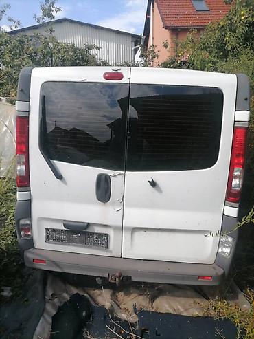 program za dijagnostiku auta: Opel Vivaro furgon – bela boja, dvoja zadnja krilna vrata sa staklima — 7