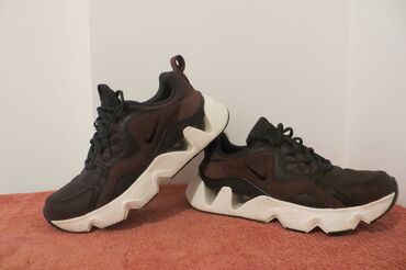 patike crvene: Nike, 40.5, color - Brown