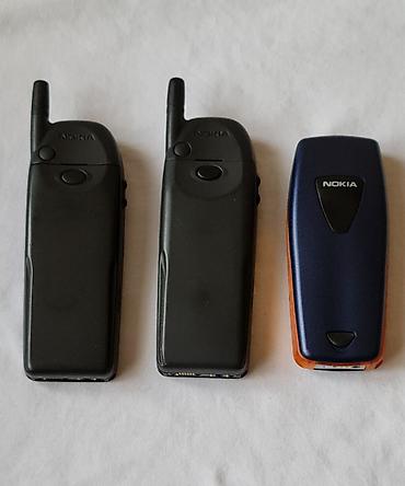 Nokia: Komplet starih Nokia mobilnih telefona – 3 komada Modeli: - Nokia — 2