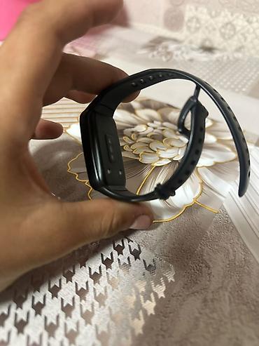 glifo 7 pro: Продаю часы Honor есть много функций.(Будильник — 4
