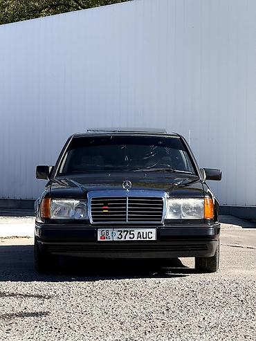 Продажа авто: Mercedes-Benz E-Class: 1993 г., 2.2 л, Автомат, Бензин, Седан — 5