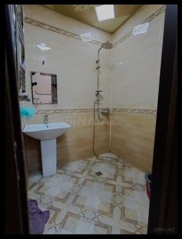 Uzunmüddətli kirayə mənzillər: Xalqlar metrosuna piyada iki dəqiqə yaxınlıqda yeni tikili binanın — 15