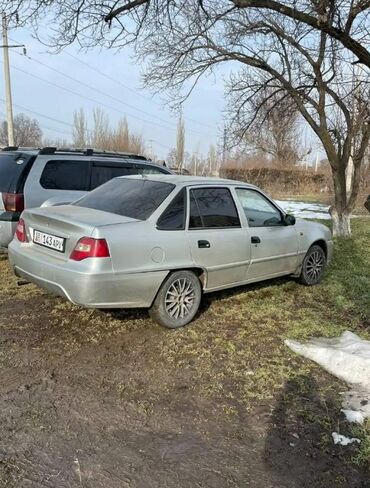 автомобиль daewoo: Daewoo Nexia: 2008 г., 1.6 л, Механика, Бензин, Седан