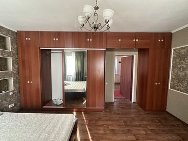 размеры прикроватных тумбочек в спальню: Шкаф купе, Встраиваемый