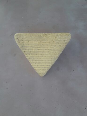 gips heykəl: Пирамида