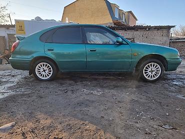 Toyota: Toyota Corolla: 1997 г., 1.6 л, Механика, Бензин, Хэтчбэк — 7