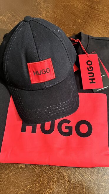 Головные уборы: Мужские свитшоты от фирмы HUGO! 100 % оригинал!!! СВИТШОТ БЕЙСБОЛКА