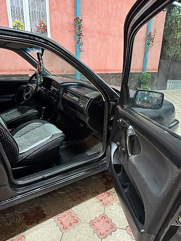 Volkswagen: Volkswagen Vento: 1993 г., 1.8 л, Механика, Бензин, Седан — 6
