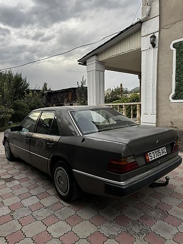 Унаа сатуу: Mercedes-Benz W124: 1990 г., 2.3 л, Автомат, Бензин, Седан — 4