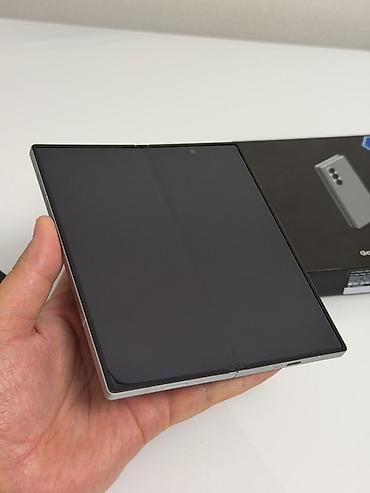galaxy z fold 8 цена: Samsung Galaxy Z Fold6, Б/у, 256 ГБ, цвет - Серебристый, 1 SIM — 4