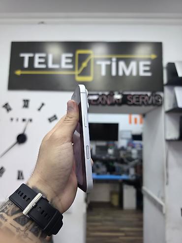 telefon nomresi: IPhone 17 Pro, 256 GB, Ağ, Zəmanət, Simsiz şarj, Face ID — 5