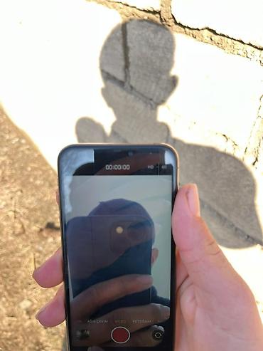 Apple iPhone: IPhone Xs, 256 GB, Gümüşü, Qırıq — 8