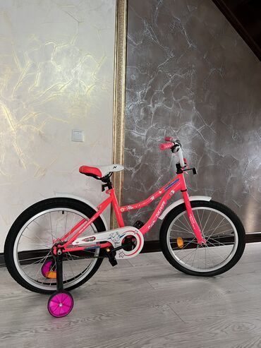 детские велосипеды: Продается новый детский велосипед! На 6-7 лет, не катались ни разу