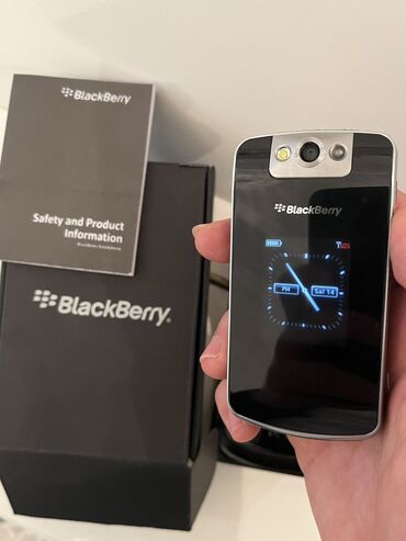 jbl flip: Blackberry Pearl Flip 8220 | 2 GB | rəng - Qara | Sensor, Sənədlərlə