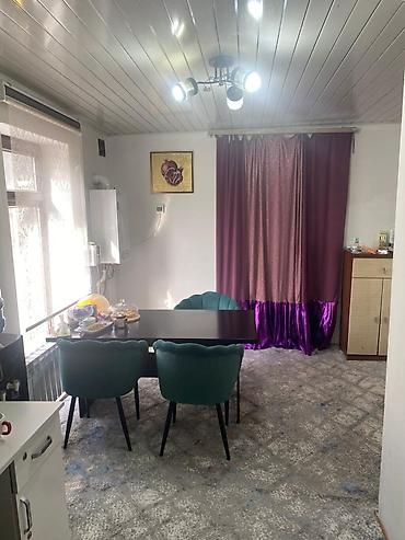 Продажа коттеджей и домов: Срочно Продаю дом с.Ново Покровка Участок -6 соток 4 ком -100 кв.м — 6