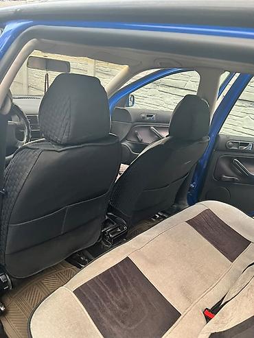 Транспорт: Volkswagen Golf: 2002 г., 1.6 л, Механика, Бензин, Хэтчбэк — 4