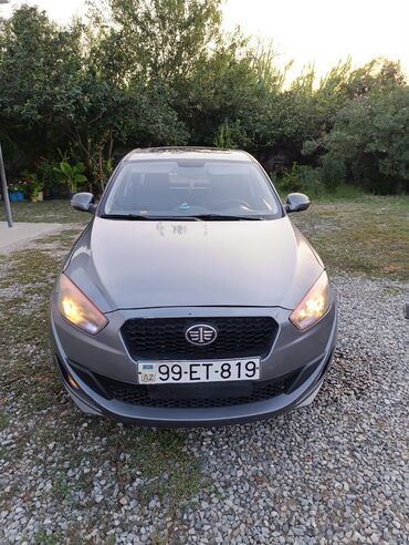 işlənmiş traktorlarin satişi: FAW : 1.5 l | 2013 il 245000 km Sedan