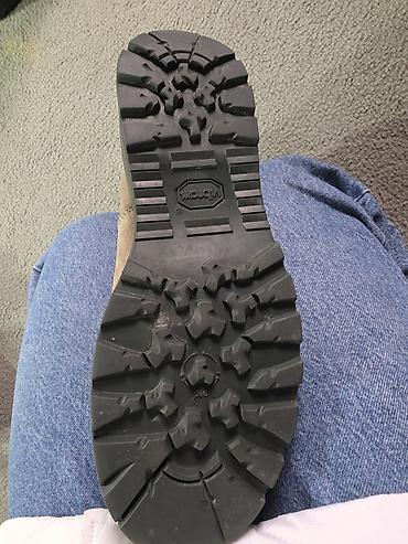 Ботинки: Ботинки оригинал. размер 42 бежевые за 8000. Они новые, надо мерить at lalafo.kg — 13 Ботинки: Ботинки оригинал. размер 42 бежевые за 8000. Они новые, надо мерить — 13