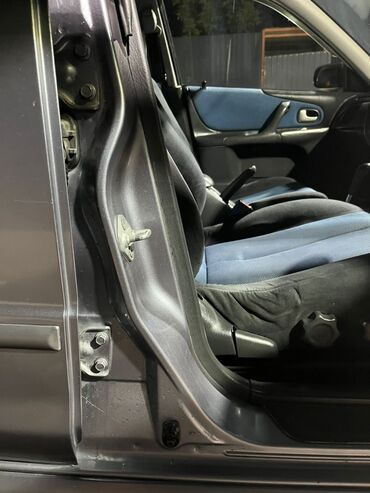 Mazda: Mazda Familia: 2003 г., 1.5 л, Автомат, Бензин, Хэтчбэк — 14