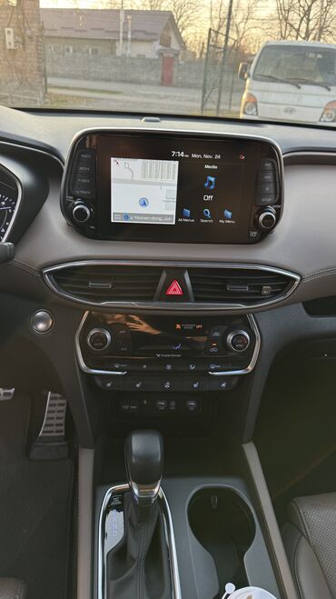 Hyundai: Hyundai Santa Fe: 2018 г., 2.2 л, Автомат, Дизель, Кроссовер — 8