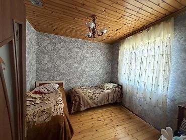 gencede satilan ucuz heyet evleri: 6 sot həyətyanı sahədə yerləşən 2 mərtəbəli həyət evi satılır. 🏡 Evin — 8