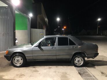 Mercedes-Benz: Mercedes-Benz 190: 1987 г., 2 л, Механика, Бензин, Седан