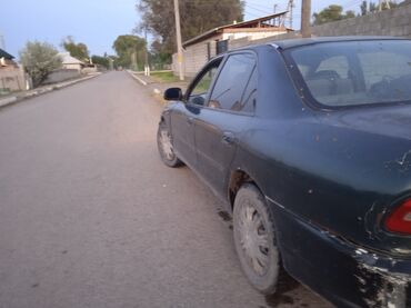 Mitsubishi: Mitsubishi Galant: 1996 г., 2 л, Механика, Бензин, Седан