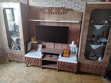 Qonaq otağı üçün komplekt divar dolabı və vitrİN dəsti - Tərkib: iki